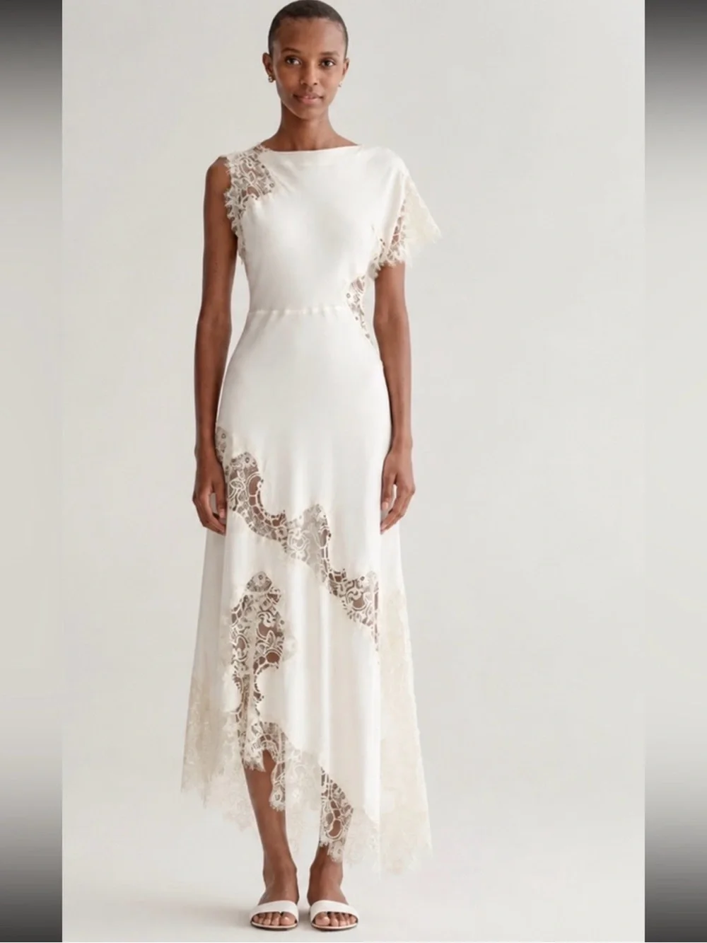 A.L.C. Alessia Textured Satin And Lace Maxi Dress - Picture 3 of 6